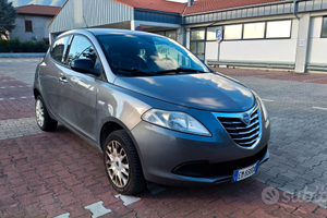 Lancia y Metano TwinAir 0.9 Ecochic Gold