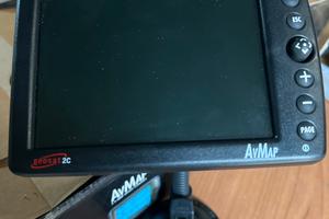 Navigatore geosat per auto