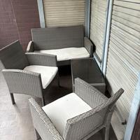 Salottino da esterno in rattan