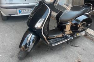 vespa 300 gts