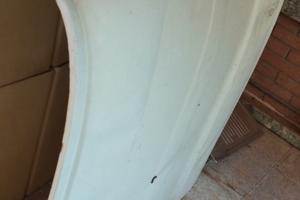 cofano anteriore R4