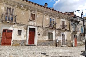 Appartamento da ristrutturare