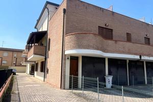 Appartamento di 88 m² con 4 locali e box auto a Oc
