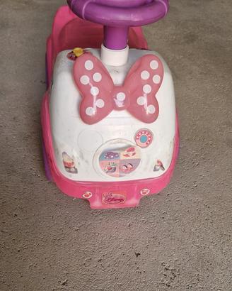 macchinina gioco Minnie bambina