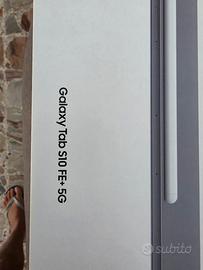 galaxy tab s10 FE 5g con Keyboard 
