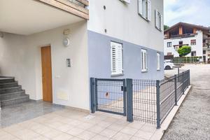 Caldonazzo, appartamento con giardino e garage