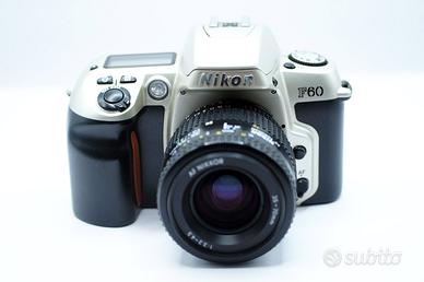 Nikon F60 con ottica zoom Niko 35-70