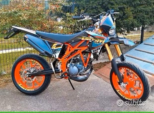 NUOVO MOTARD Suzuki Valenti N01 50-MOT.2T MINARELL