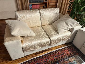 Comodo Divano 2 posti