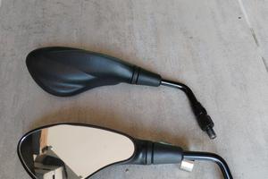 Specchietti moto o scooter 