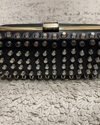 Clutch con borchie Zara