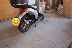 scooter cc 100 