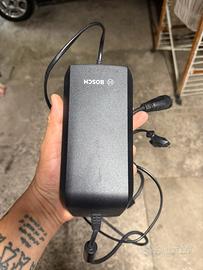 Caricatore Bosch e-bike fast charge bcs250