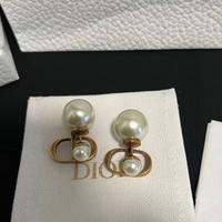 Orecchini da donna in metallo dorato