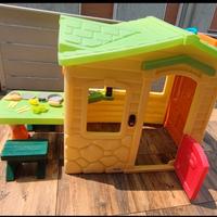 Casetta Pic Nic nel giardino Little Tikes