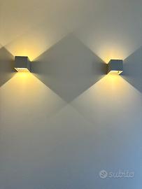Applique a muro  cubetto illuminante