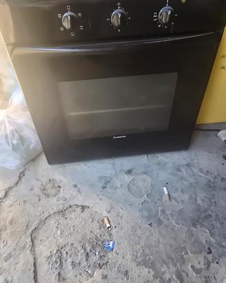 forno ventilato Ariston
