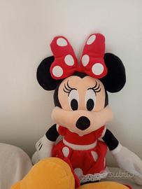 Peluche Minnie