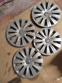 Cerchi e borchie originali Volkswagen Golf 