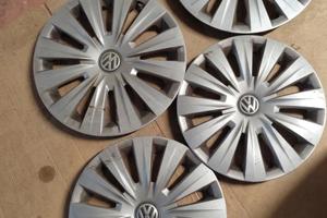 Cerchi e borchie originali Volkswagen Golf 