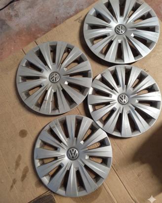 Cerchi e borchie originali Volkswagen Golf 