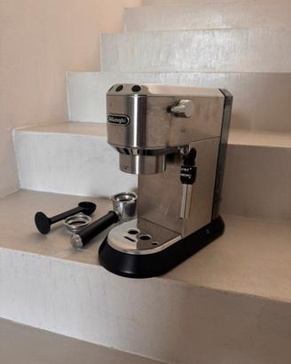Macchina caffe De’Longhi Dedica