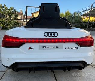 Audi RS e-tron GT elettrica per bambini