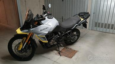Suzuki V Strom DL 800 - 2023