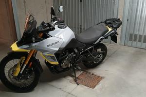 Suzuki V Strom DL 800 - 2023