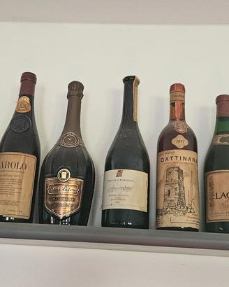 Bottiglie di vino dagli anni 60