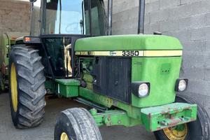 John Deere 3350