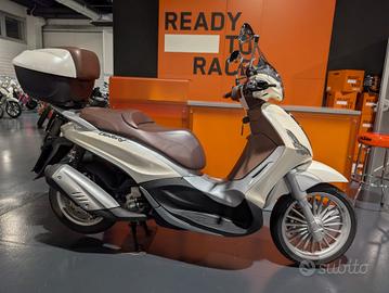 Piaggio Beverly 300 i.e.
