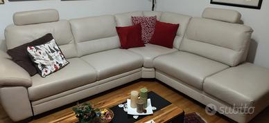 Divano in pelle componibile ad angolo