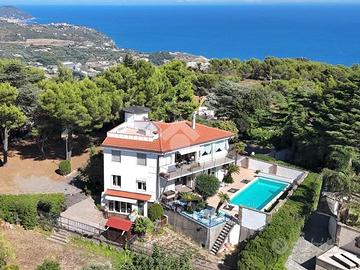 VILLA SINGOLA A CIPRESSA