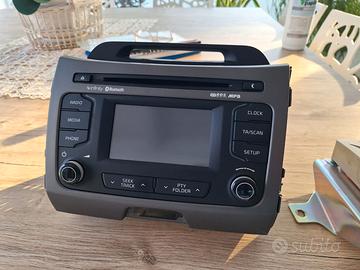 Stereo kia completo di amplificatore