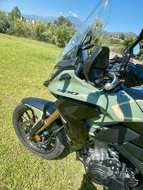 Honda CB500X 2024 – 2.037 km pari al nuovo