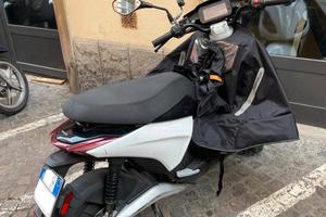 Piaggio 1 Active (2023)