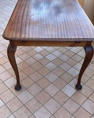 Tavolo in legno