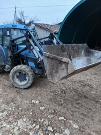 Caricatore per trattore