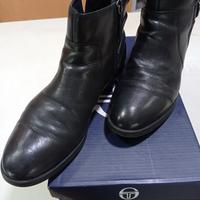 Stivaletti bassi neri in pelle mis.41