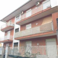 4 vani con terrazzino pressi scuola vittorini