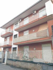 4 vani con terrazzino pressi scuola vittorini