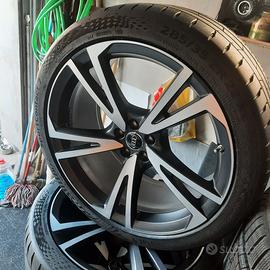 Gomme+cerchioni audi Q7 set completo km 0