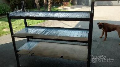 Scaffalatura usata - attrezzata per furgoni
