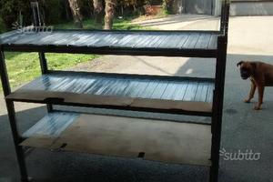 Scaffalatura usata - attrezzata per furgoni