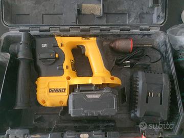 Tassellatore Dewalt 18V DC212 batteria litio