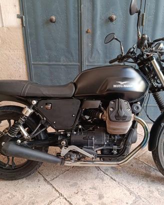 Guzzi v7 II