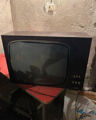 TV VINTAGE ANNI 60
