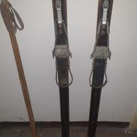 Sci in legno d'epoca Marchio storico trentino 