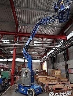 Piattaforma articolata elettrica